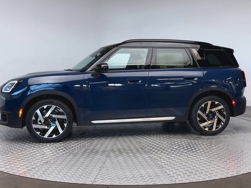 New 2026 MINI Cooper Countryman S w/ Comfort Package Max AWD/4WD image 5