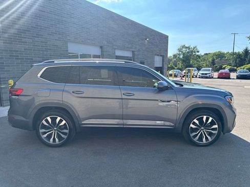 Used 2021 Volkswagen Atlas SEL Premium AWD/4WD image 4