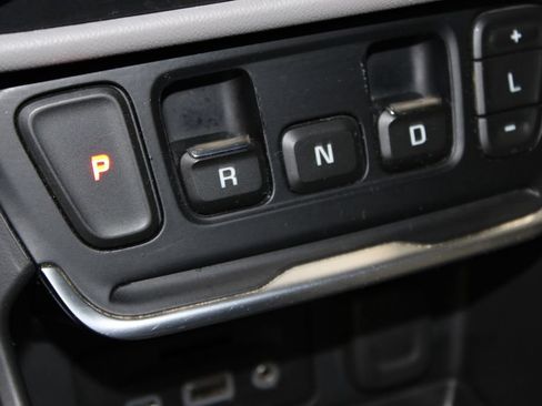 Used 2019 GMC Terrain SLT w/ Preferred Package FWD image 41