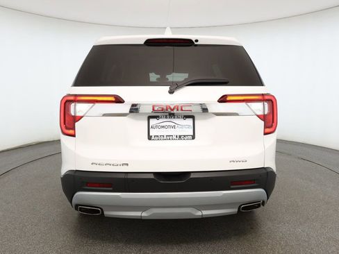 Used 2023 GMC Acadia SLE AWD/4WD image 5