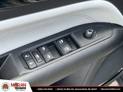 Used 2023 Jeep Compass Limited AWD/4WD image 15