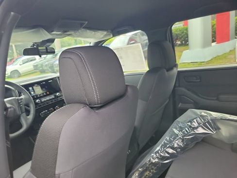 New 2026 Nissan Frontier SV w/ All-Weather Content Package AWD/4WD image 9