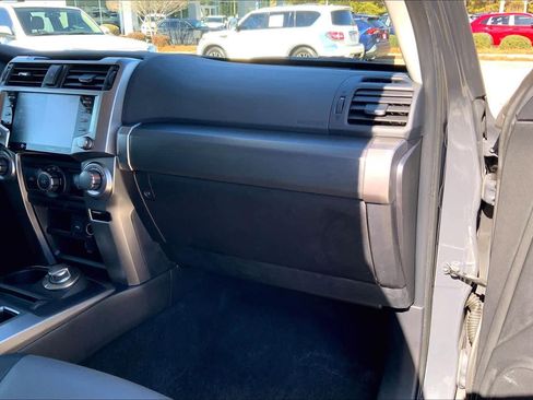 Used 2024 Toyota 4Runner SR5 Premium image 18