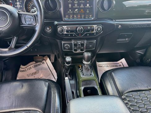 Used 2021 Jeep Wrangler Unlimited Sport w/ Sun And Sound Package AWD/4WD image 17