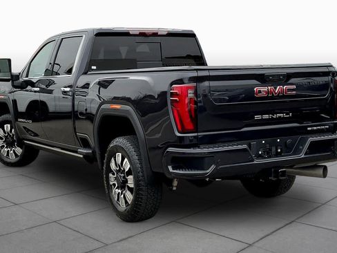 Used 2024 GMC Sierra 2500 Denali w/ Denali Reserve Package AWD/4WD image 11