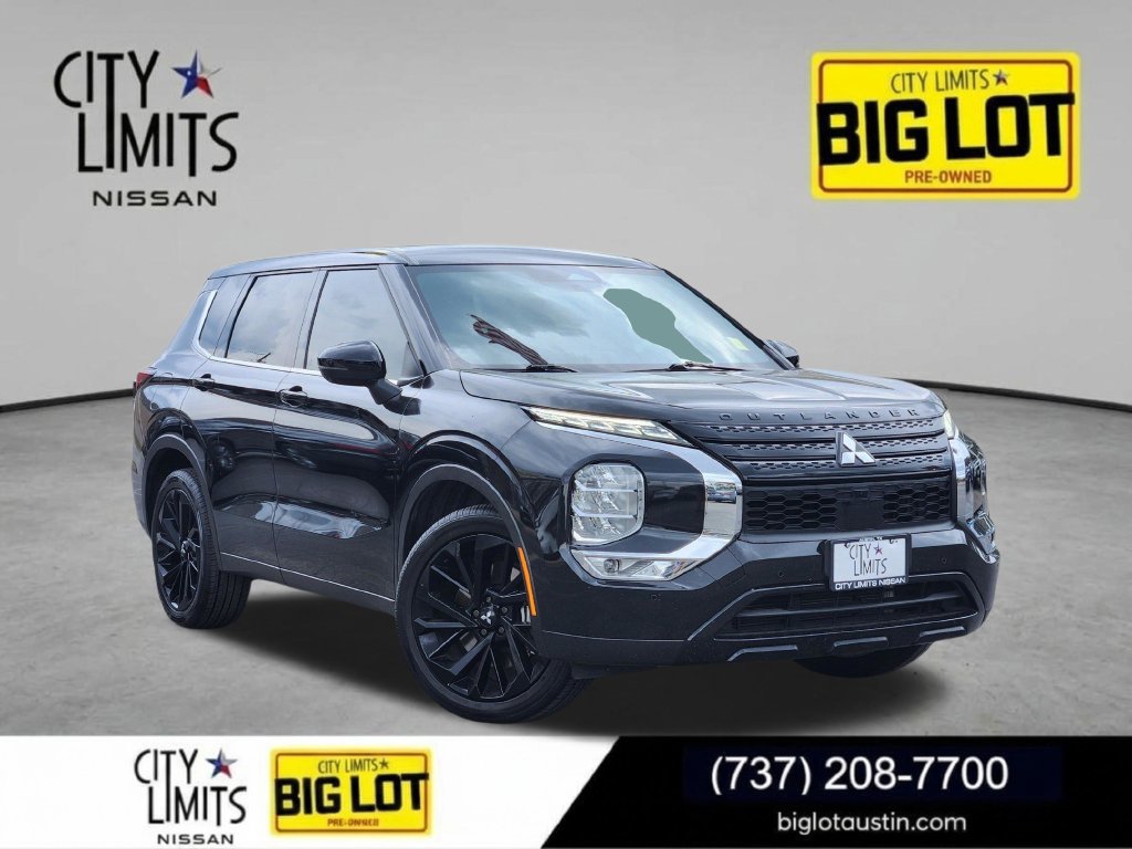 Used 2024 Mitsubishi Outlander SE Black Edition FWD 360° Tour