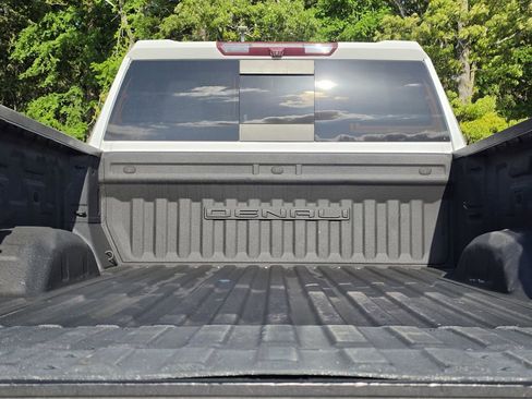 Used 2022 GMC Sierra 2500 Denali AWD/4WD image 29