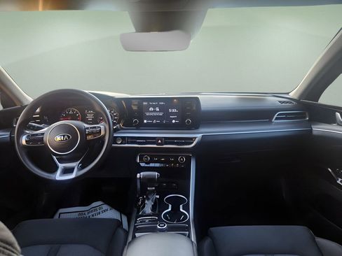 Used 2021 Kia K5 LXS image 16