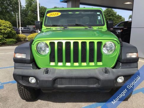 Used 2018 Jeep Wrangler Unlimited Sport S AWD/4WD image 15