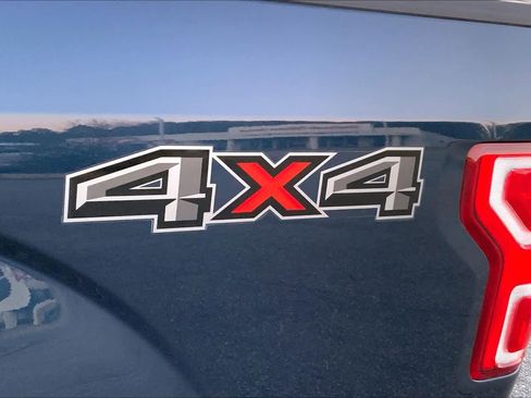 Used 2020 Ford F150 XLT w/ Equipment Group 302A Luxury image 30