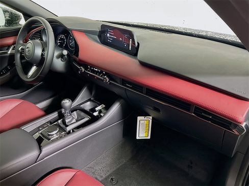 New 2026 MAZDA MAZDA3 2.5 S Hatchback w/ Premium Pkg image 23
