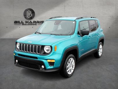 Used 2022 Jeep Renegade Latitude w/ Convenience Group