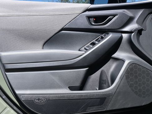 Used 2025 Subaru Crosstrek 2.5i Sport w/ Popular Package #4A image 14