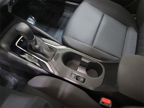 Certified 2024 Toyota Corolla LE image 22