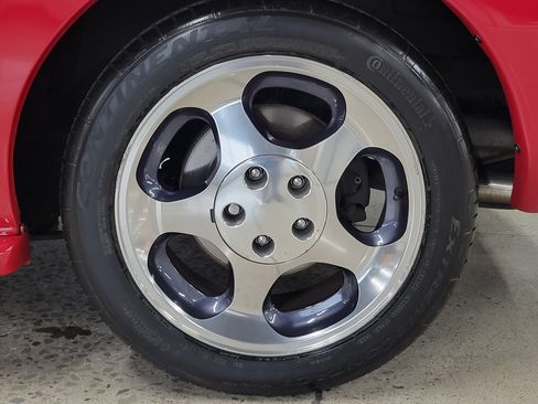Used 1994 Ford Mustang GT RWD image 8