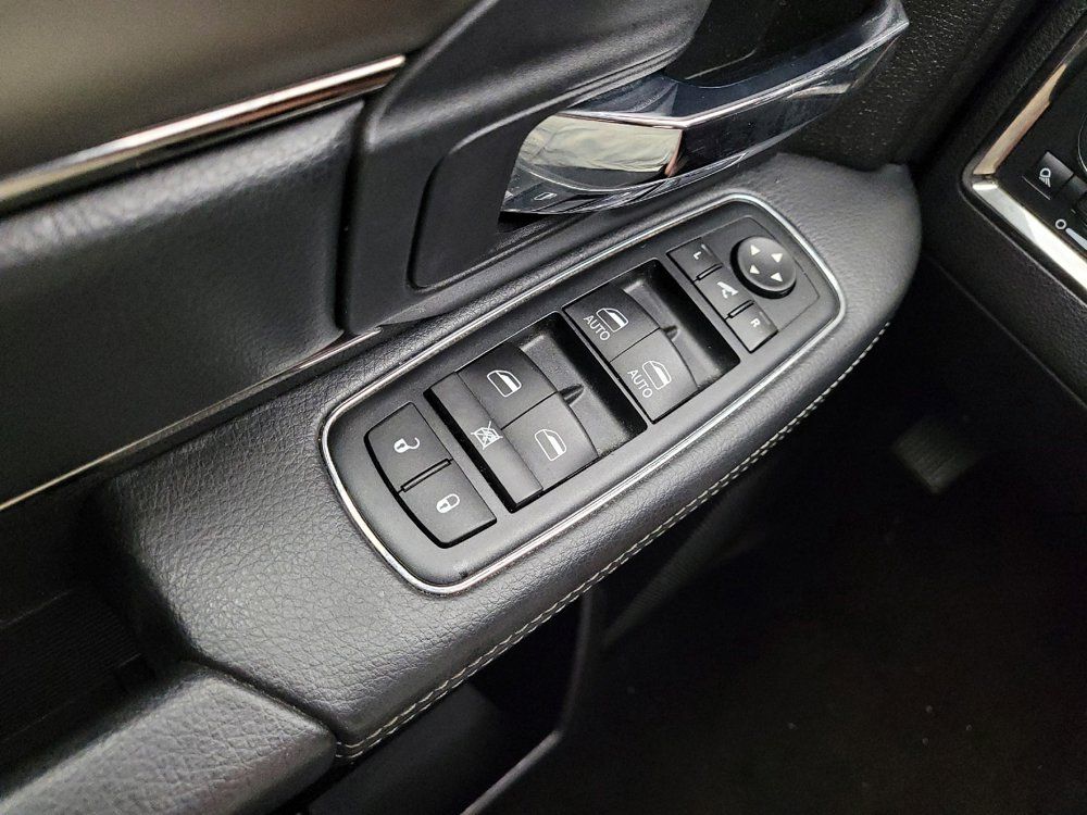 Used 2015 RAM 1500 Sport w/ Convenience Group AWD/4WD image 27