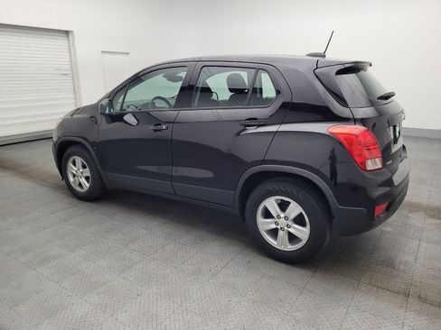 Used 2020 Chevrolet Trax LS image 3