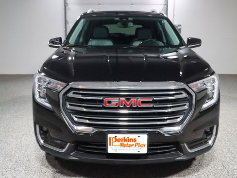Used 2023 GMC Terrain SLT image 4