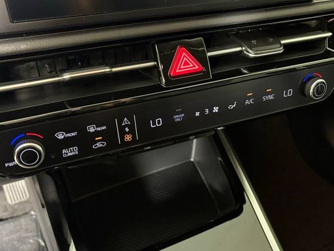 New 2026 Kia Niro LX FWD image 27