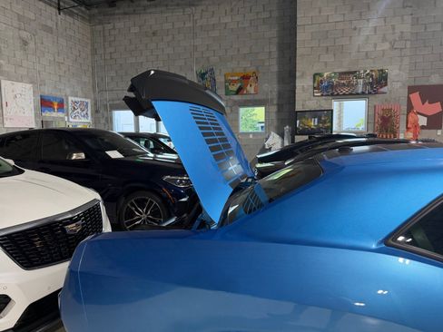 Used 2023 Dodge Challenger SXT w/ Blacktop Package image 33