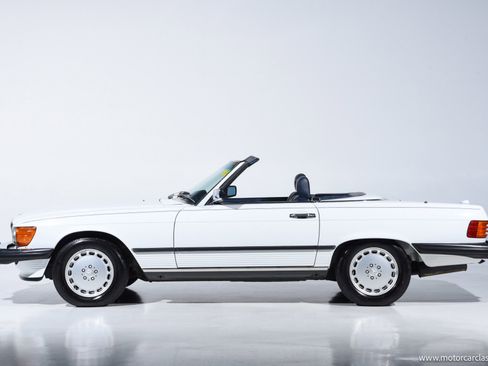 Used 1989 Mercedes-Benz 560 SL image 12