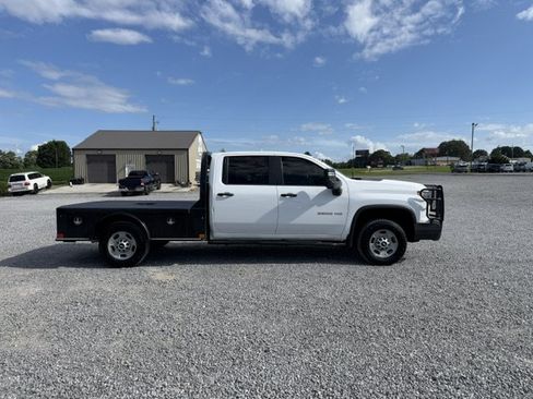 Used 2021 Chevrolet Silverado 2500 W/T w/ WT Convenience Package AWD/4WD image 4