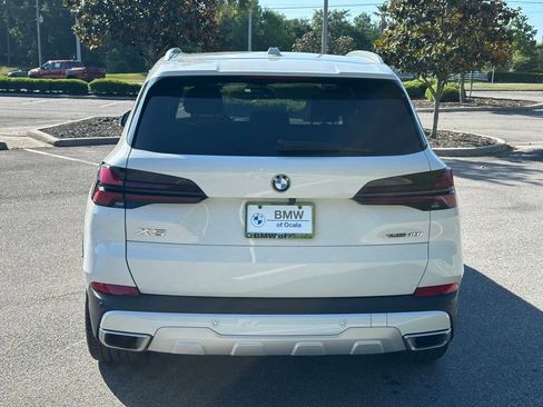 Used 2024 BMW X5 xDrive40i w/ Premium Package AWD/4WD image 4