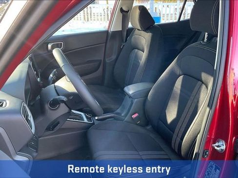 New 2026 Hyundai Venue SEL image 11