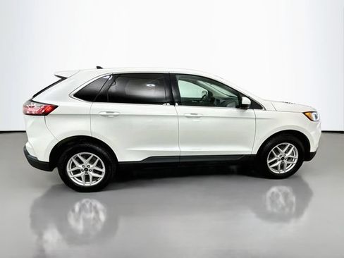 Certified 2024 Ford Edge SEL w/ Convenience Package AWD/4WD image 8
