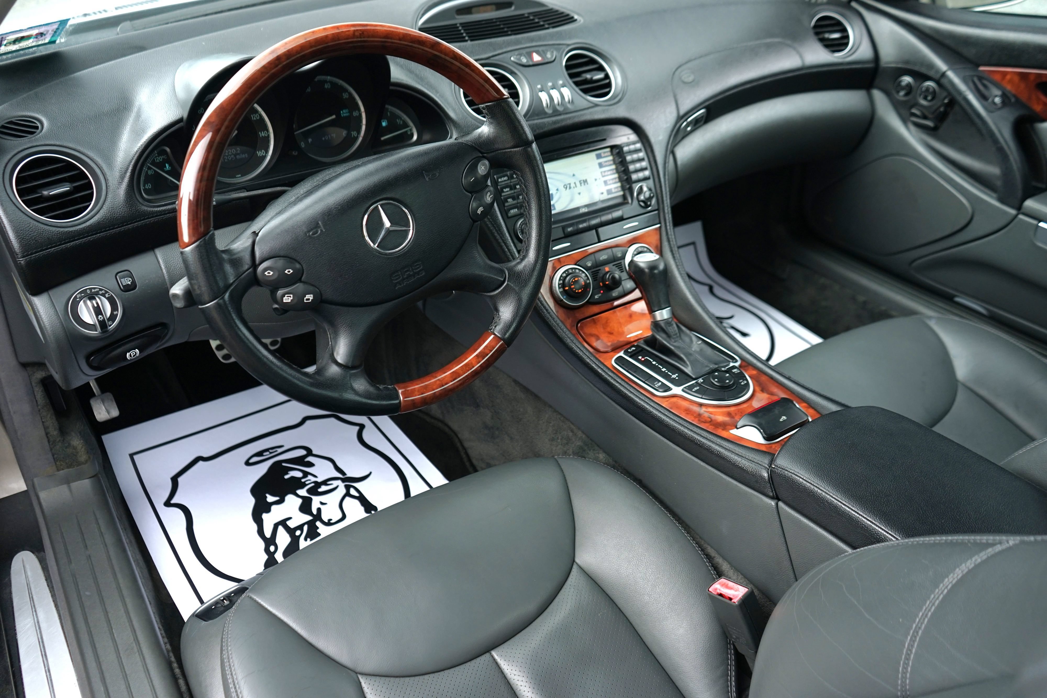 Used 2005 Mercedes-Benz SL 500 image 21