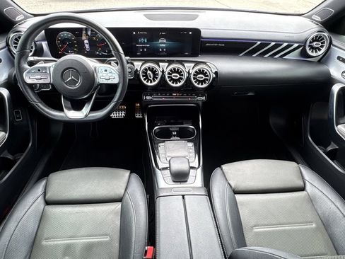 Used 2021 Mercedes-Benz A 35 AMG 4MATIC image 25