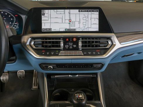 Used 2021 BMW M4 Coupe image 18