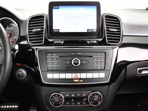 Used 2019 Mercedes-Benz GLE 43 AMG 4MATIC Coupe image 53