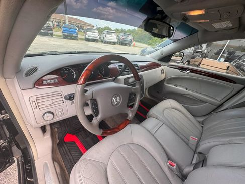 Used 2009 Buick Lucerne CXL FWD image 13