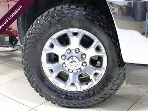 Used 2024 RAM 3500 Laramie image 14