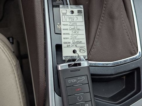 Used 2014 Cadillac SRX Premium AWD/4WD image 40