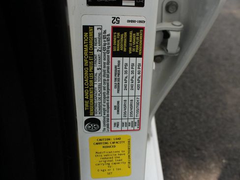 Used 2019 Toyota Camry SE FWD image 28