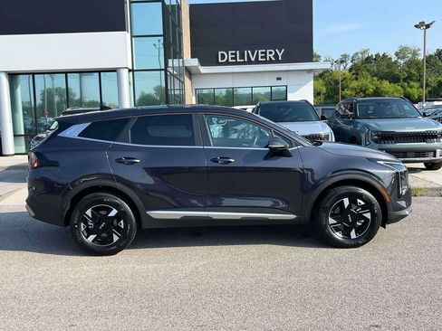 Certified 2026 Kia Sportage LX w/ LX Convenience Package AWD/4WD image 28