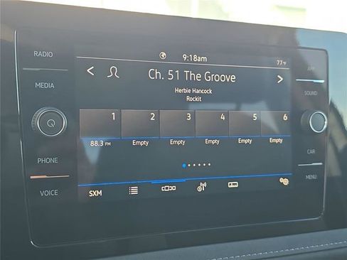 New 2026 Volkswagen Taos SE image 19