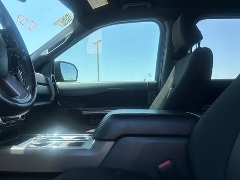 Used 2021 Ford Expedition Max XLT RWD image 40