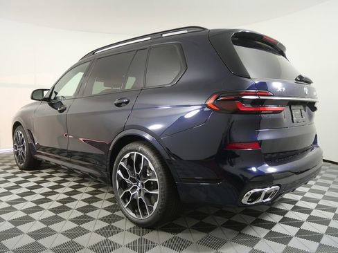 New 2026 BMW X7 M60i AWD/4WD image 5