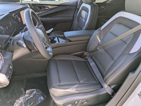 New 2026 Chevrolet Blazer EV LT image 11