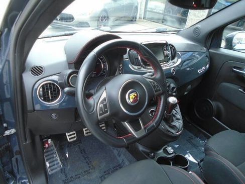 Used 2017 FIAT 500 Abarth image 12