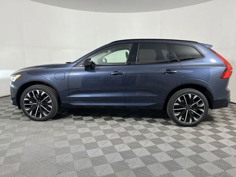 New 2026 Volvo XC60 T8 Ultra w/ Protection Package Premier AWD/4WD image 5