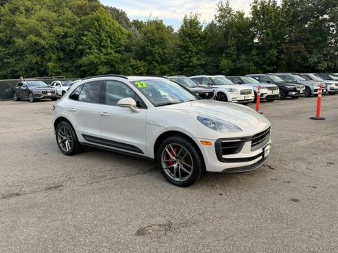 Used 2022 Porsche Macan S AWD/4WD image 8