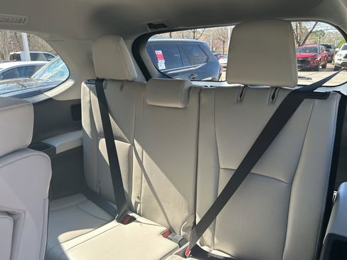 New 2026 Toyota Grand Highlander XLE image 10