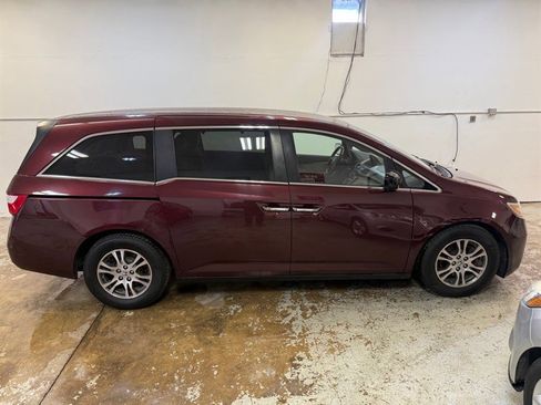 Used 2013 Honda Odyssey EX image 4