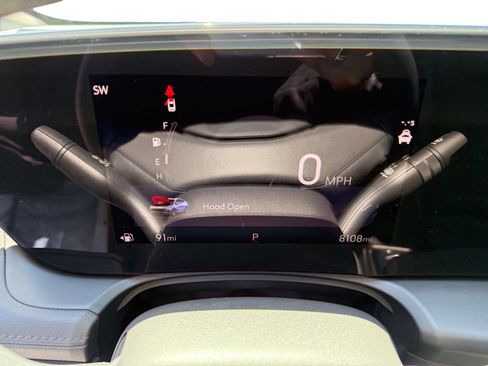 Used 2024 Buick Encore GX Sport Touring FWD image 11