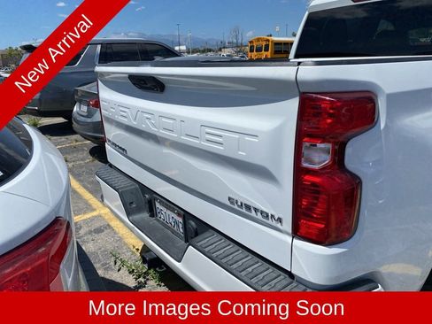 Used 2022 Chevrolet Silverado 1500 Custom RWD image 8