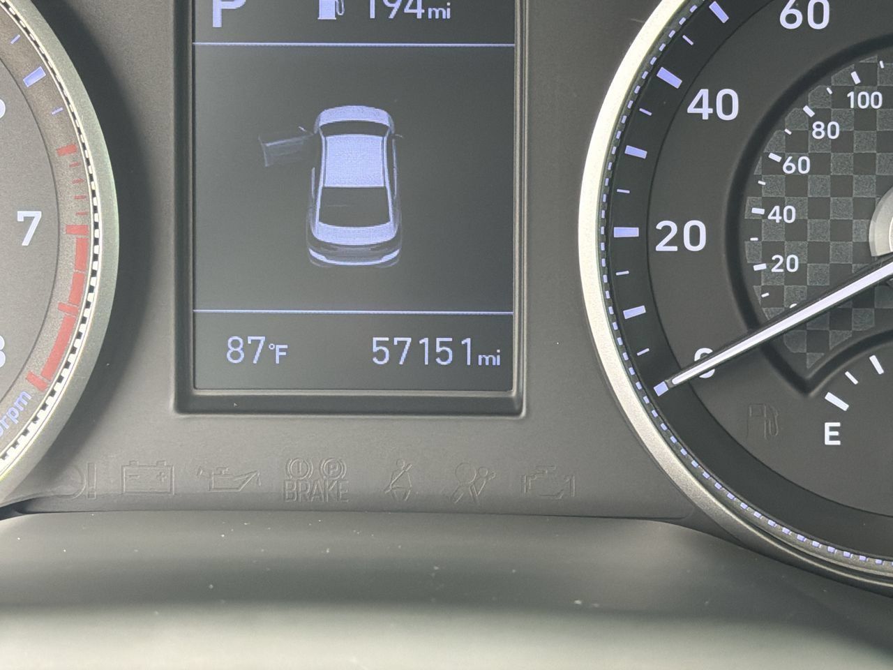 Used 2020 Hyundai Elantra SE FWD image 29